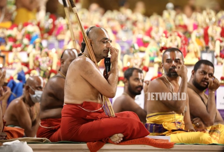 HH Jeeyarswamiji srs